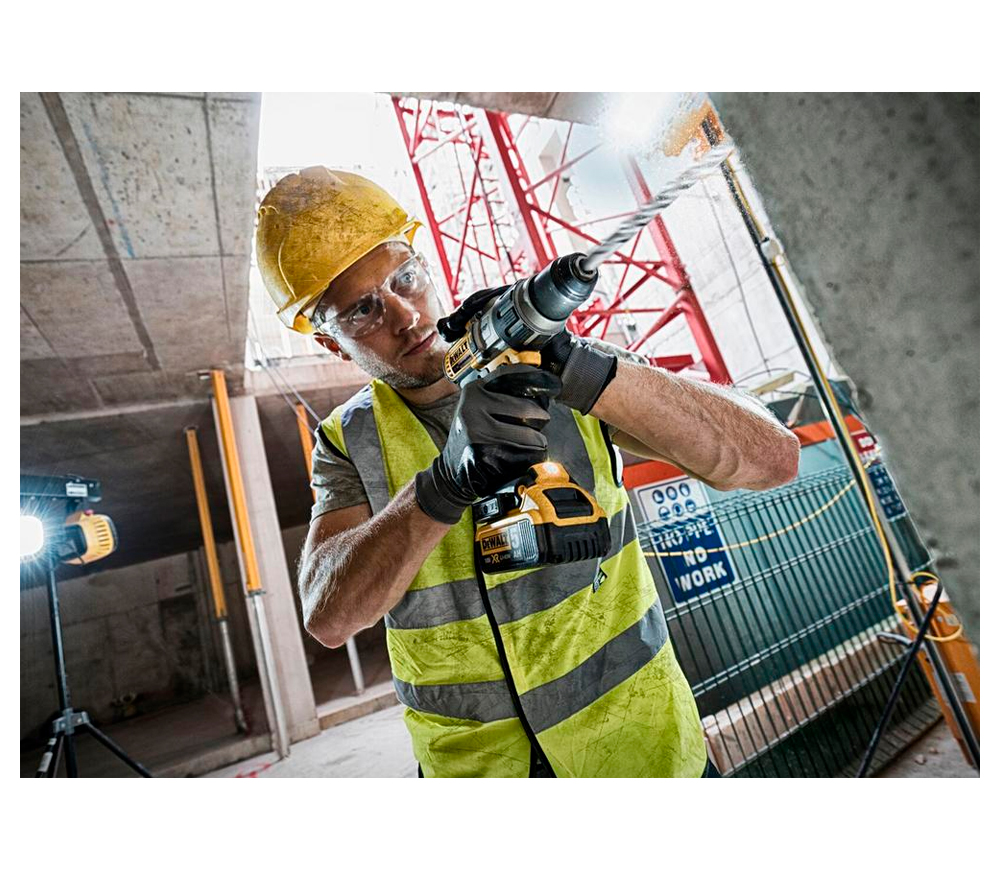 Шуруповерт аккумуляторный (без аккумуляторов) DEWALT DCD996NT 18В photo 4