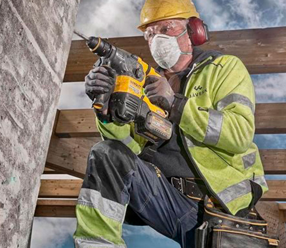 Перфоратор аккумуляторный (без аккумуляторов) DEWALT DCH333NT-XJ 3.5Дж 54В photo 0