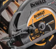 Fierăstrău circular cu acumulator (fără baterii) DEWALT DCS573NT 190mm 54V-7