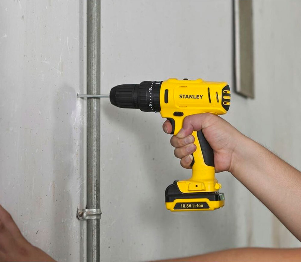 Mașină de înșurubat cu acumulator STANLEY SCH12S2 10.8V 1.5Ah photo 2