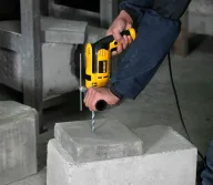 Mașină de găurit DEWALT DWD024S 700w-6