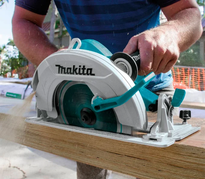 Дисковая пила MAKITA HS0600 2000вт 270мм-8