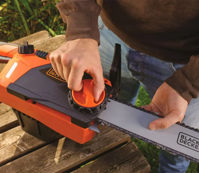 Цепная пила электрическая BLACK&DECKER CS2245-QS 2200вт 450мм-3