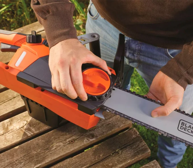Цепная пила электрическая BLACK&DECKER CS2245-QS 2200вт 450мм-4
