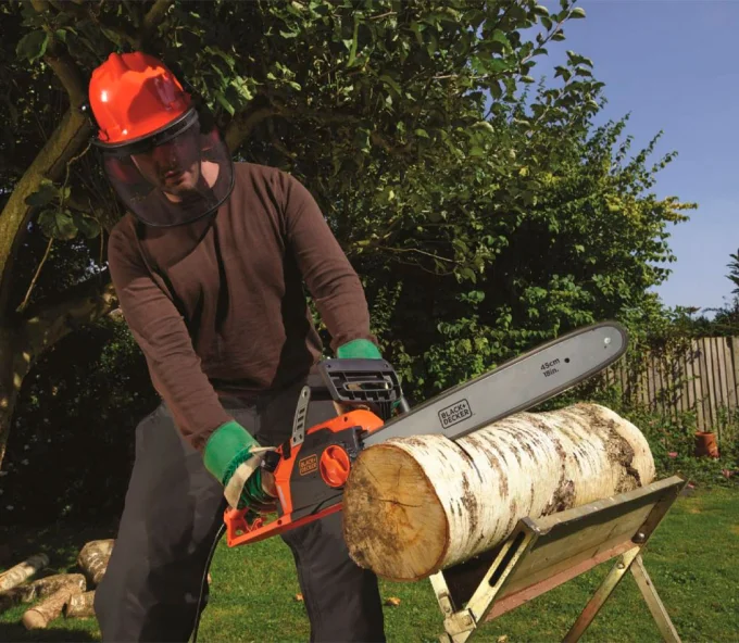 Цепная пила электрическая BLACK&DECKER CS2245-QS 2200вт 450мм-7