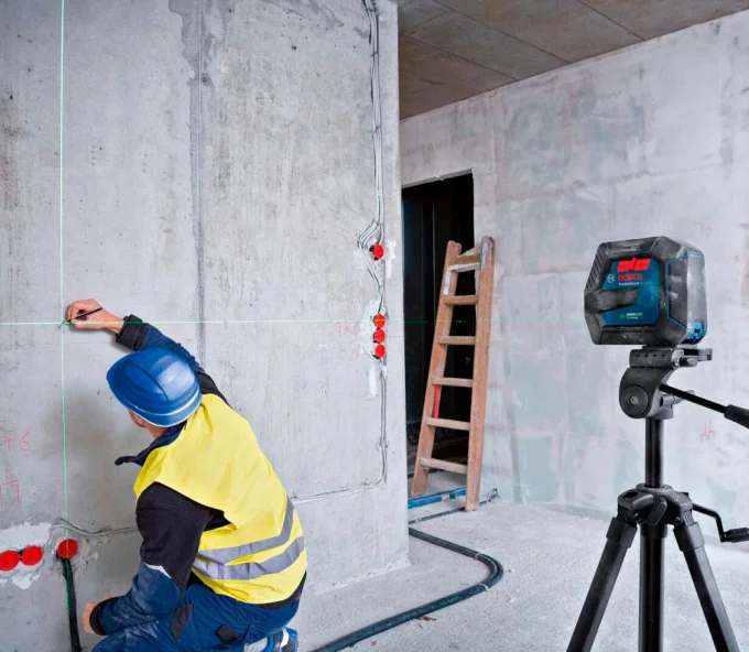Лазерный уровень BOSCH GLL 2-15 G 2луча 15m-5
