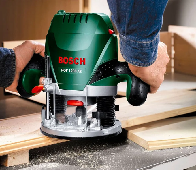 Фрезер BOSCH POF1200AE 1200вт-11