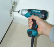 Ударный шуруповерт MAKITA TD0101F 230вт-12