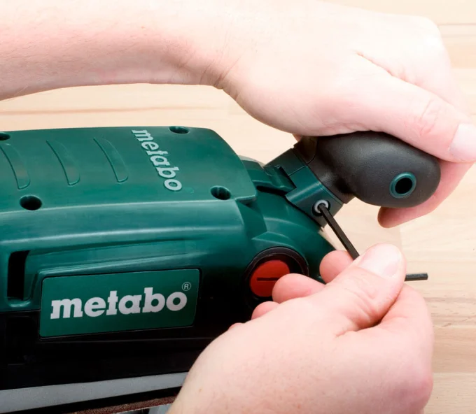 Mașină de șlefuit cu bandă METABO BAE 75 1010w 75 mm-12