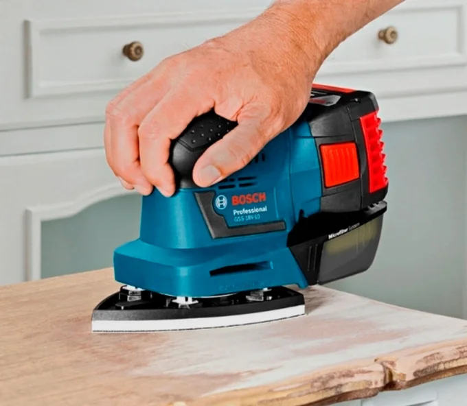Mașină de șlefuit cu vibrații fără fir (fără bat) BOSCH GSS 18V-10 115x140mm 18V-7