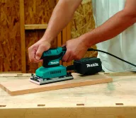 Шлифмашина вибрационная MAKITA BO3710 190вт-12