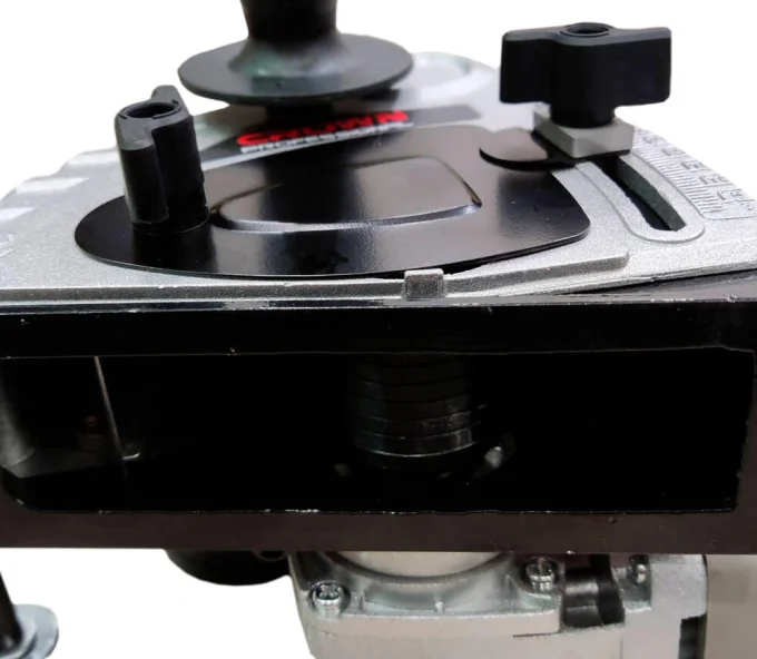 Mașină de tăiat canale CROWN CT13525-125 1500w-6