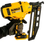 Гвоздезабиватель аккумуляторный DEWALT DCN660D2 18В 2Ач-4