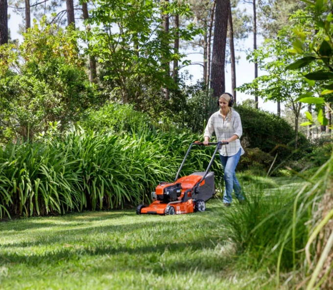 Газонокосилка бензиновая Husqvarna LC347V 470мм 3.26лс-9