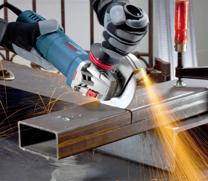 Угловая шлифмашина BOSCH GWS 15-125 CIEP 1500вт 125мм-3