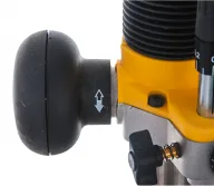 Фрезер DEWALT DW621 1100вт-3