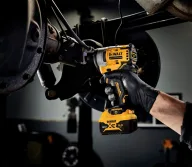Гайковерт DEWALT DCF901P1G  500Нм-5