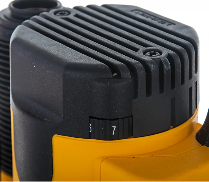 Фрезер DEWALT DW621 1100вт-6