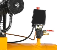 Compresor HOTECHE A832820  360l/min 200L-5