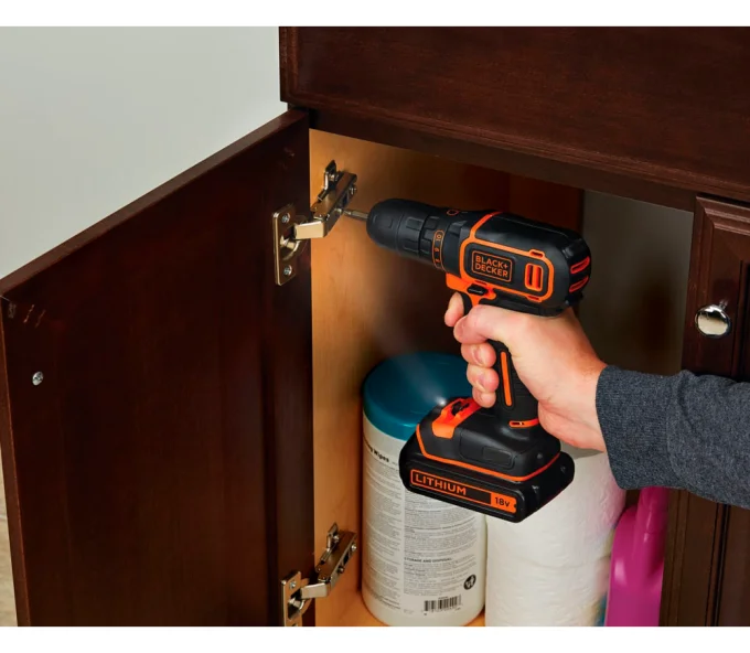 Mașină de înșurubat cu acumulator BLACK&DECKER BDCDC18KB 18V 1.5Ah-8