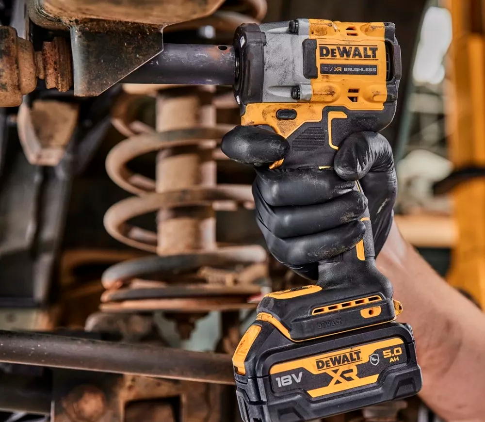 Mașină de înșurubat cu impact DEWALT DCF922D2T 406Nm photo 5
