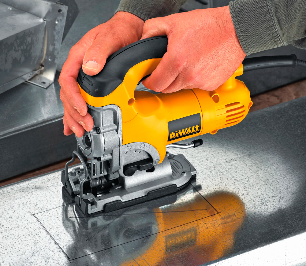 Fierăstrău pendular DEWALT DW331K 701w photo 6