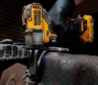 Гайковерт DEWALT DCF902N 200вт 168Нм-4