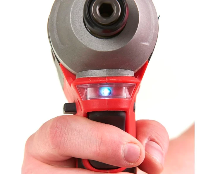 Mașină de înșurubat cu acumulator (fără baterii) MILWAUKEE M18 CBLID-0 18V-5