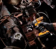 Гайковерт DEWALT DCF902N 200вт 168Нм-5