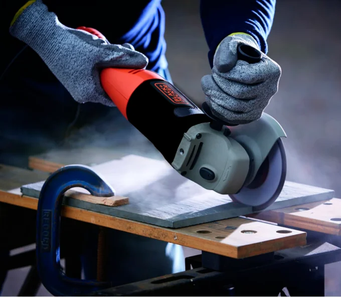 Угловая шлифмашина BLACK&DECKER KG1202 1200вт 125мм-2