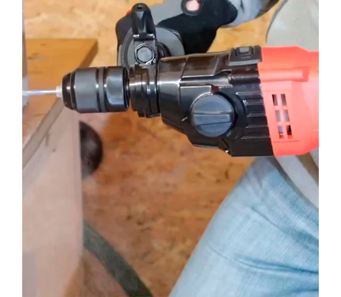 Дрель ударная YATO YT82044 1050вт-4