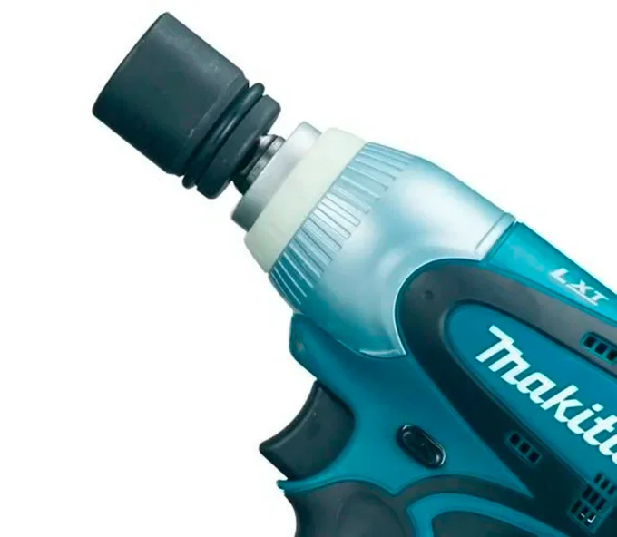 Гайковерт аккумуляторный (без АКБ) MAKITA DTW251Z 230 Нм-5