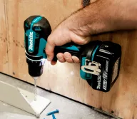 Mașină de înșurubat cu acumulator (fără baterii) MAKITA DHP485Z 18V-7