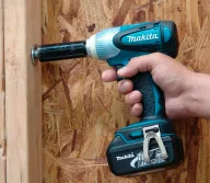 Гайковерт аккумуляторный (без АКБ) MAKITA DTW251Z 230 Нм-8