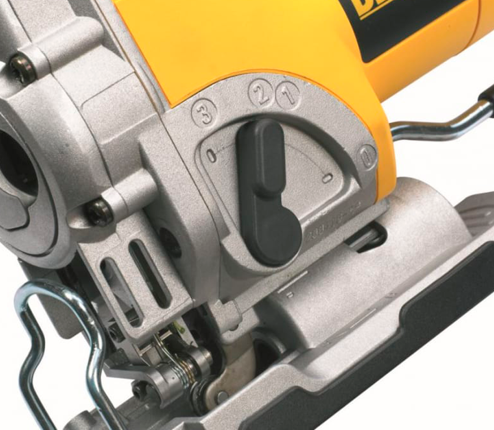Лобзик DEWALT DWE331KT 700вт photo 3