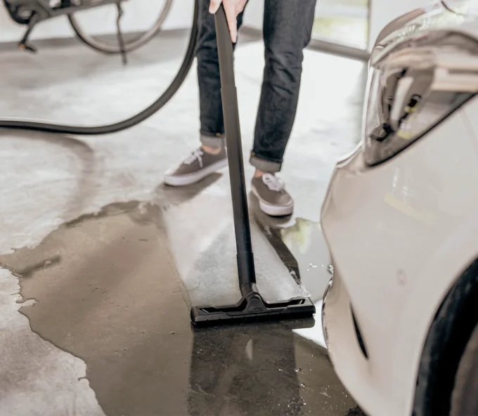 Пылесос промышленный KARCHER WD 4 P S V-20/5/22 1000вт  20л-9