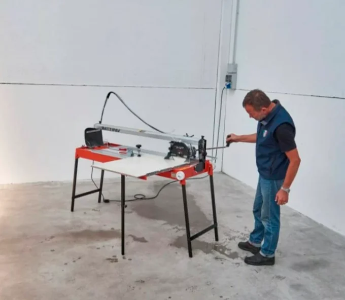Masina electrica de taiat ceramica 1400w 1250mm Battipav VIP 2125-5