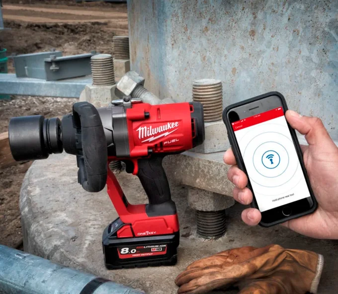Гайковерт аккумуляторный (без АКБ) MILWAUKEE M18 ONEFHIWF1-802X ONE-KEY 2400Нм-2