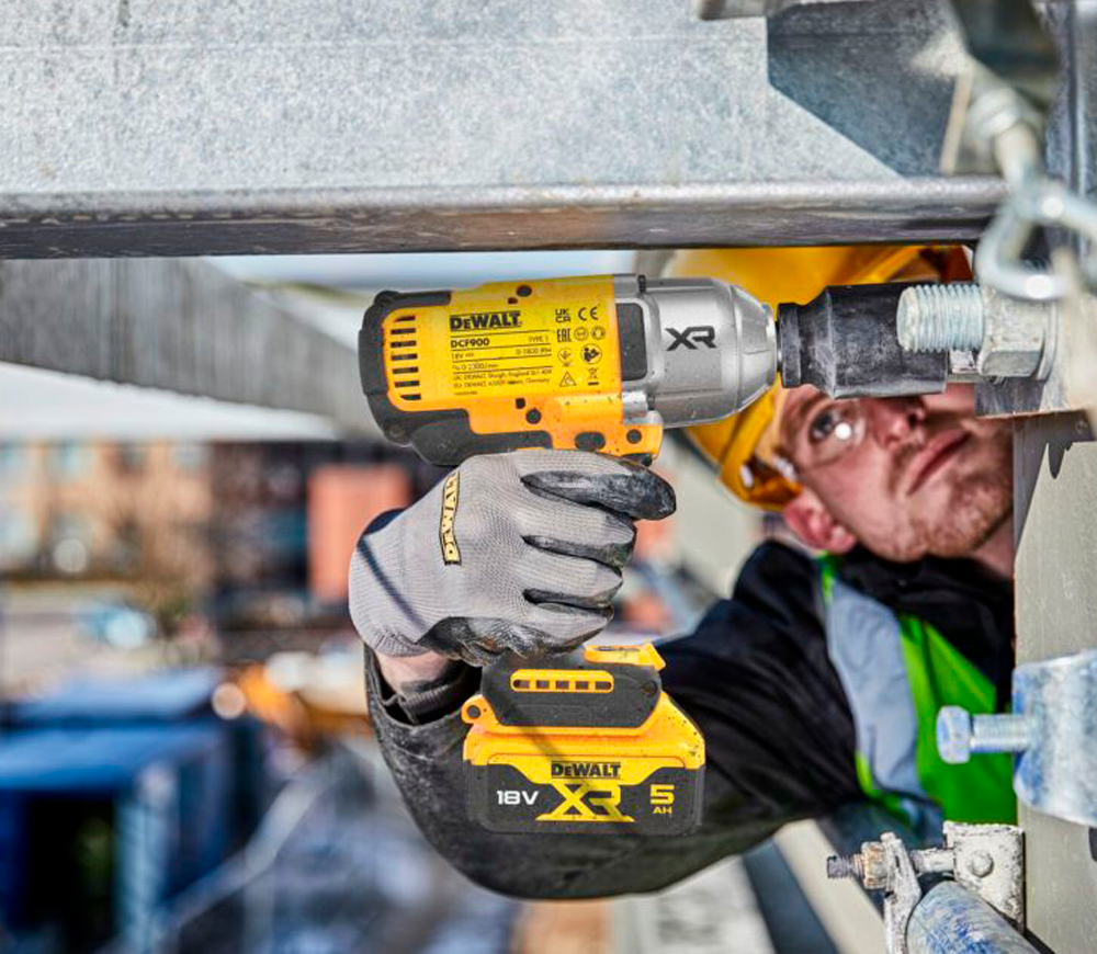 Гайковерт аккумуляторный (без АКБ) DEWALT DCF900NT-XJ  1898Нм photo 5