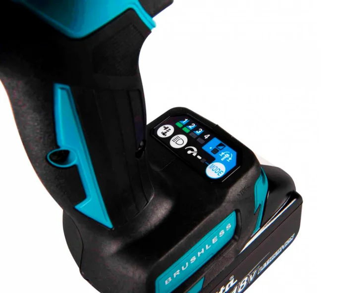 Гайковерт аккумуляторный (без АКБ) MAKITA DTW300Z  330Нм-4