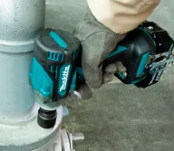 Гайковерт аккумуляторный (без АКБ) MAKITA DTW300Z  330Нм-5