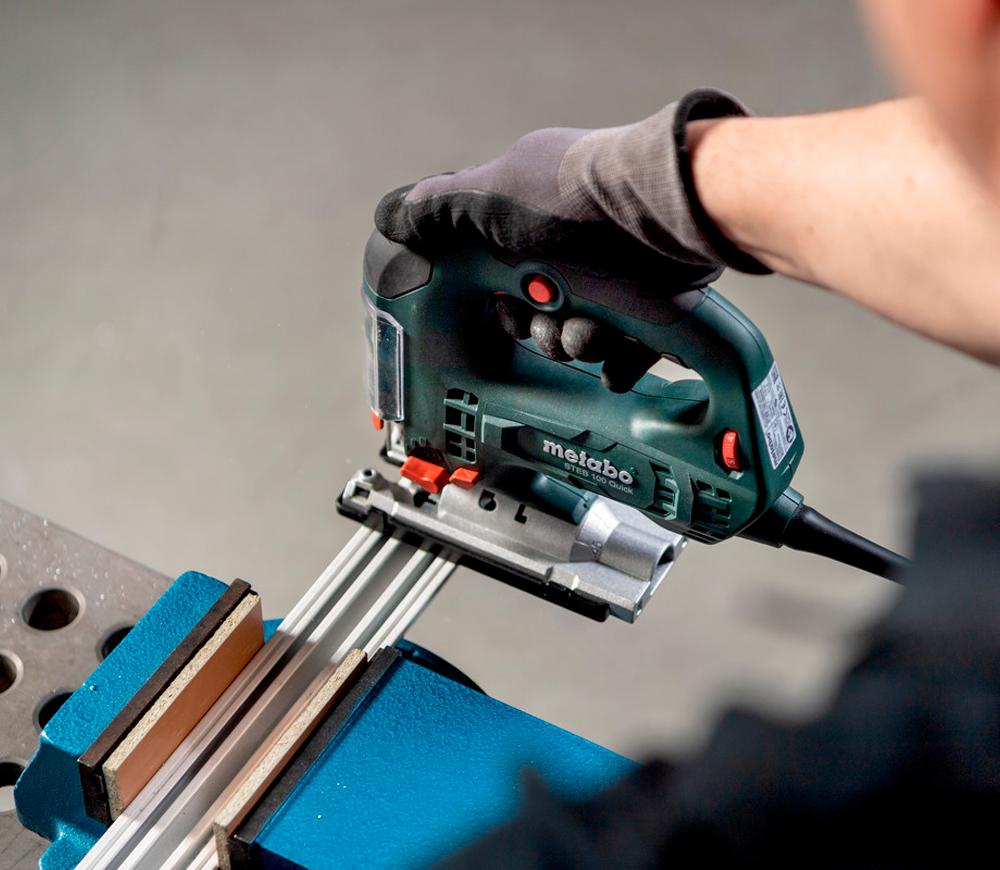 Fierăstrău pendular METABO STEB100 710w-5
