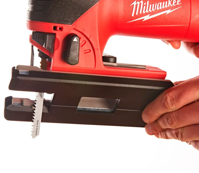 Fierăstrău pendular MILWAUKEE JS120X 710w-3