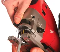 Fierăstrău pendular MILWAUKEE JSPE135TX 750w-5