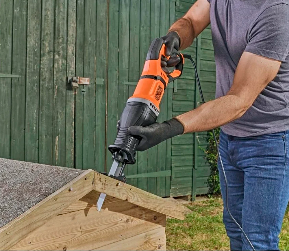 Сабельная пила BLACK&DECKER BES301K 750вт photo 3