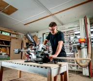 Торцовочная пила аккумуляторная METABO KGS 18 LTX BL 254 18В 4Ач 254мм-3