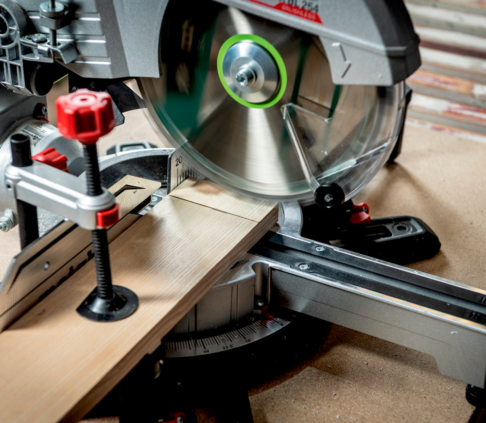 Fierăstrău  circular staționar fără fir METABO KGS 18 LTX BL 254 18V 4Ah 254mm photo 4