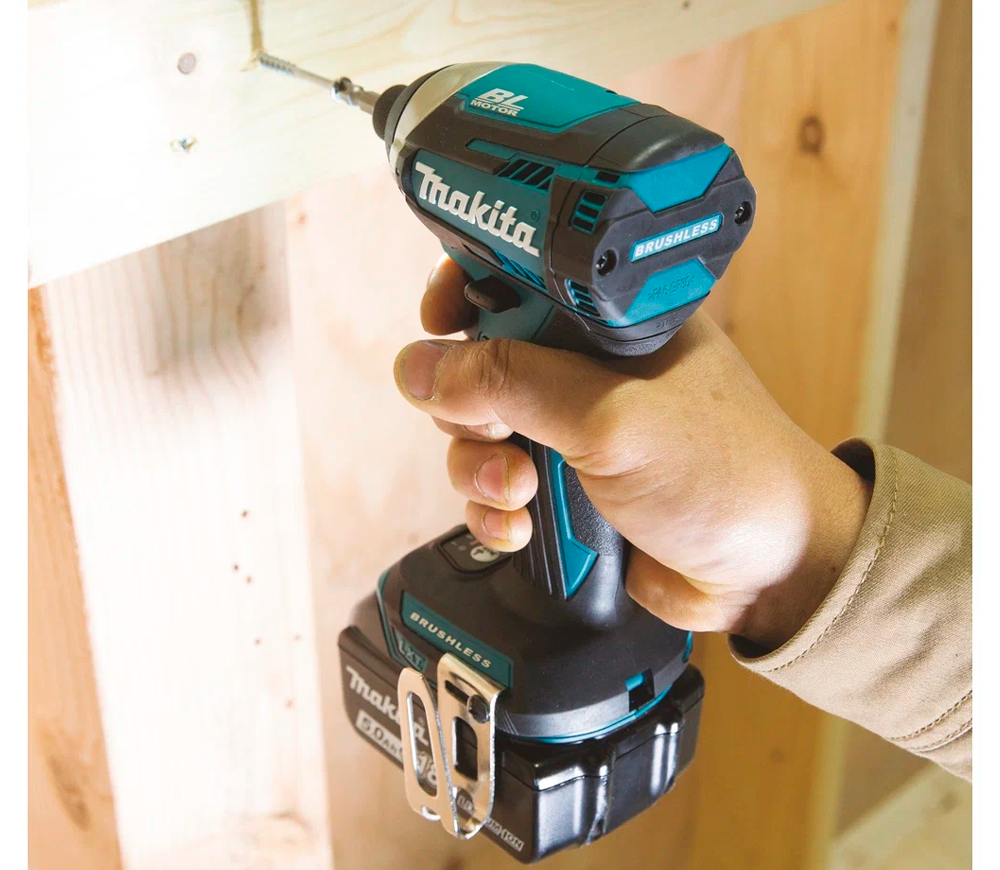 Șurubelnița cu acumulator (fără bat.) MAKITA DTD154Z 18 photo 4