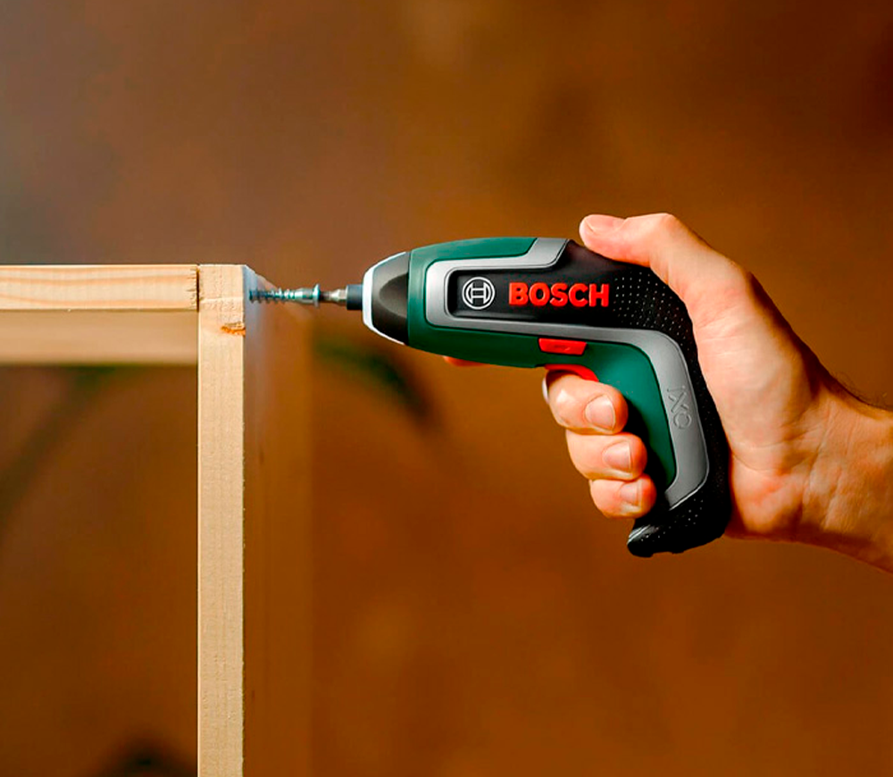 Șurubelnița cu acumulator BOSCH IXO 7 3.6V 2Ah photo 1
