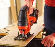 Лобзик аккумуляторный (без АКБ) BLACK&DECKER BDCJS18N-XJ 18В-5